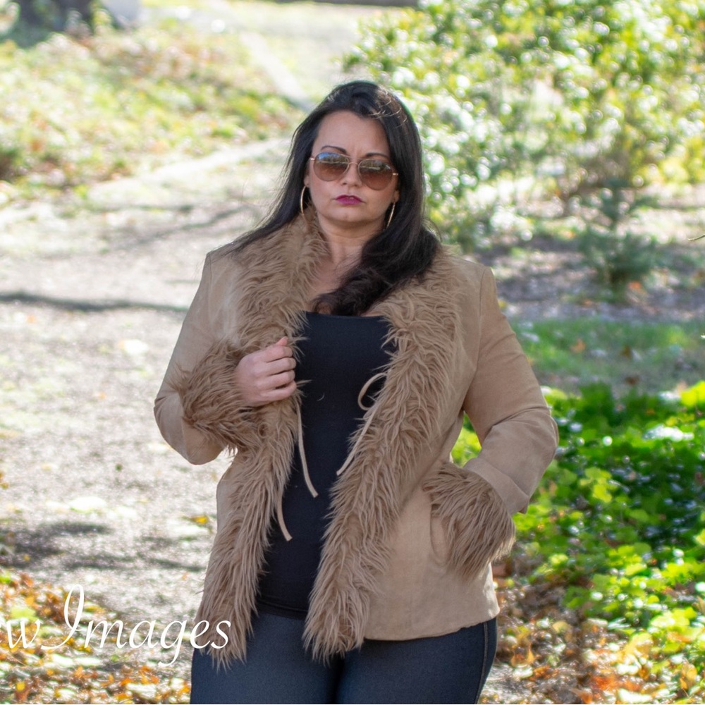 Jacket with fur trim